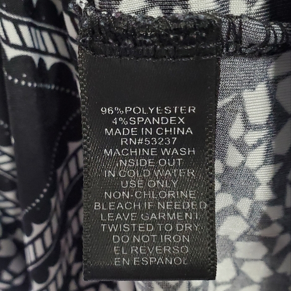 Mlle Gabrielle Women's Black and White Chevron Dress Size 2X - Picture 3 of 11